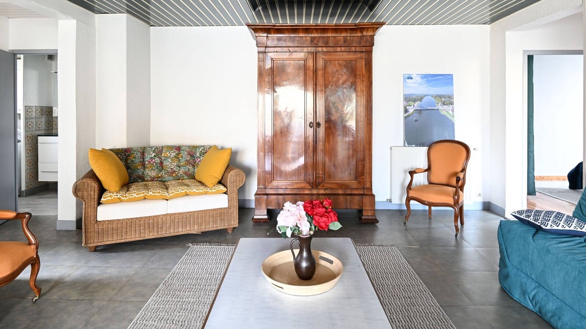 Hubert-Folie Apartment | Gîte La Bell'Angerie - Avec terrasse
