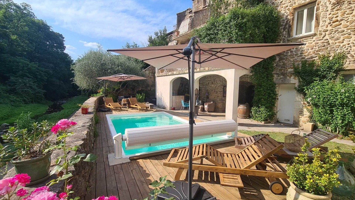 Saint-Jean-de-Valeriscle Apartment | Gîte "La rose des sables" - 5 people