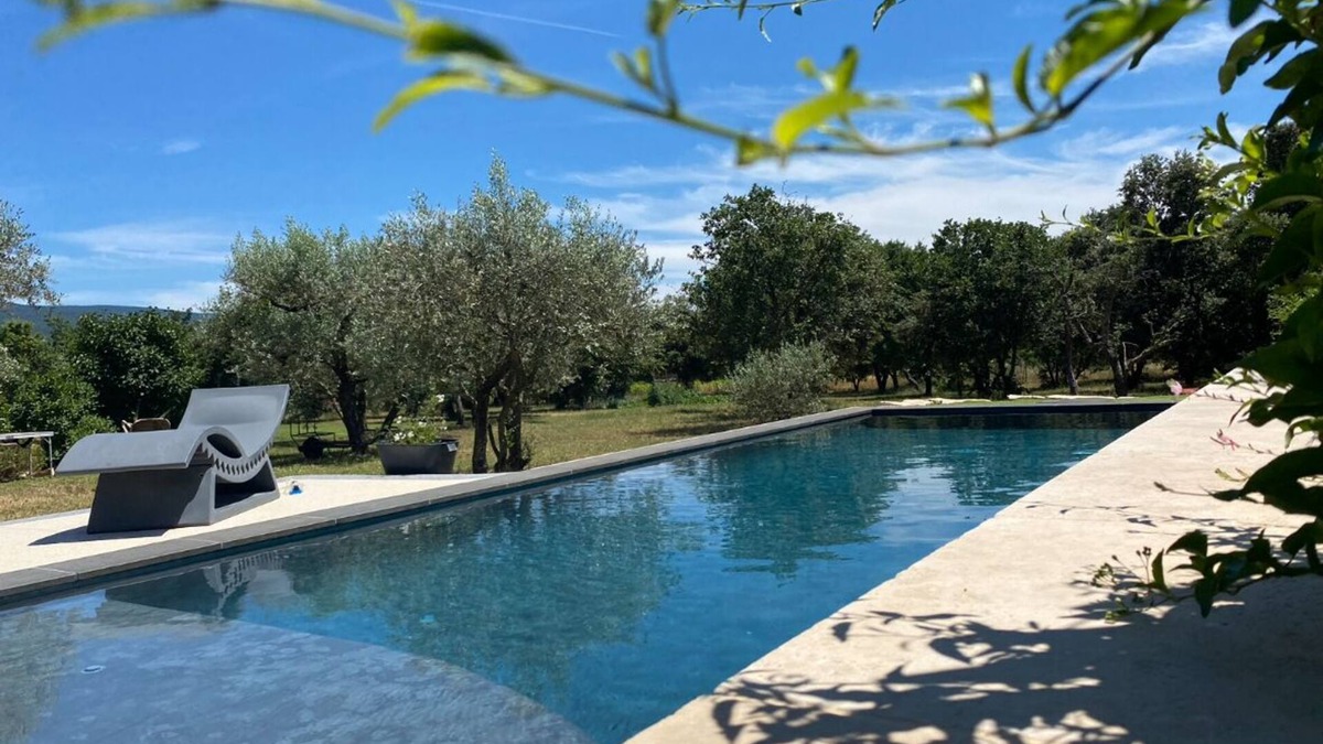 Bedoin House | Gîte Neuf à Bedoin-ventoux, Cœur du Pnr. Reposant, vue sur un Écrin de Verdure