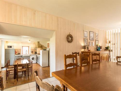 Saint-Bresson House | Gîte paisible dans ancienne ferme comtoise avec animaux acceptés - FR-1-583-416