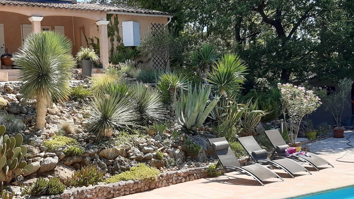 Le Thoronet Apartment | Gîte Provençal Entre Méditerranée et Gorges du Verdon