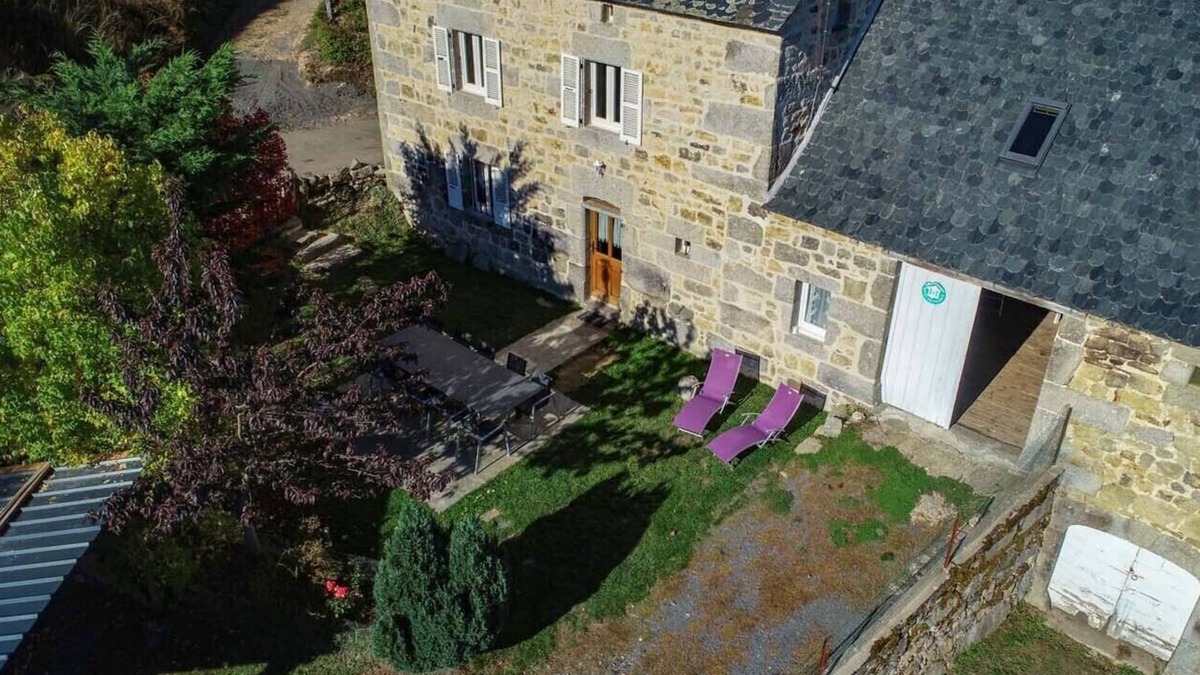 Albaret-le-Comtal House | Gîtes de France 11 people in Le Teil