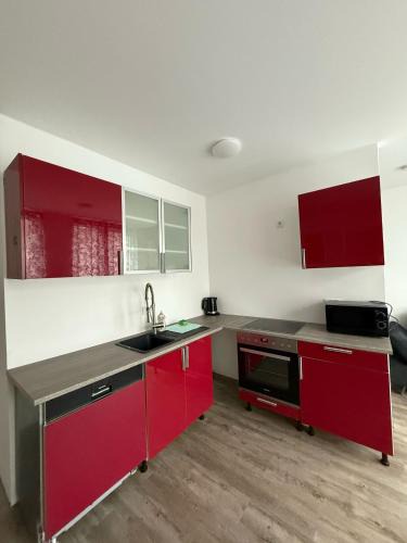 Taucha Apartment | Günstige wunderschöne und barrierefreie Ferien- und Monteurswohnung in Taucha bei Leipzig Nähe A14