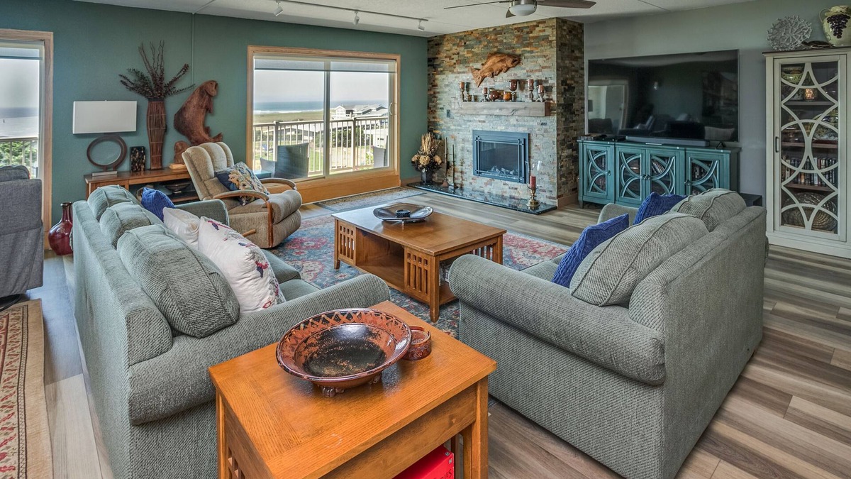 Gearhart Condo | G614 3 bedroom first floor