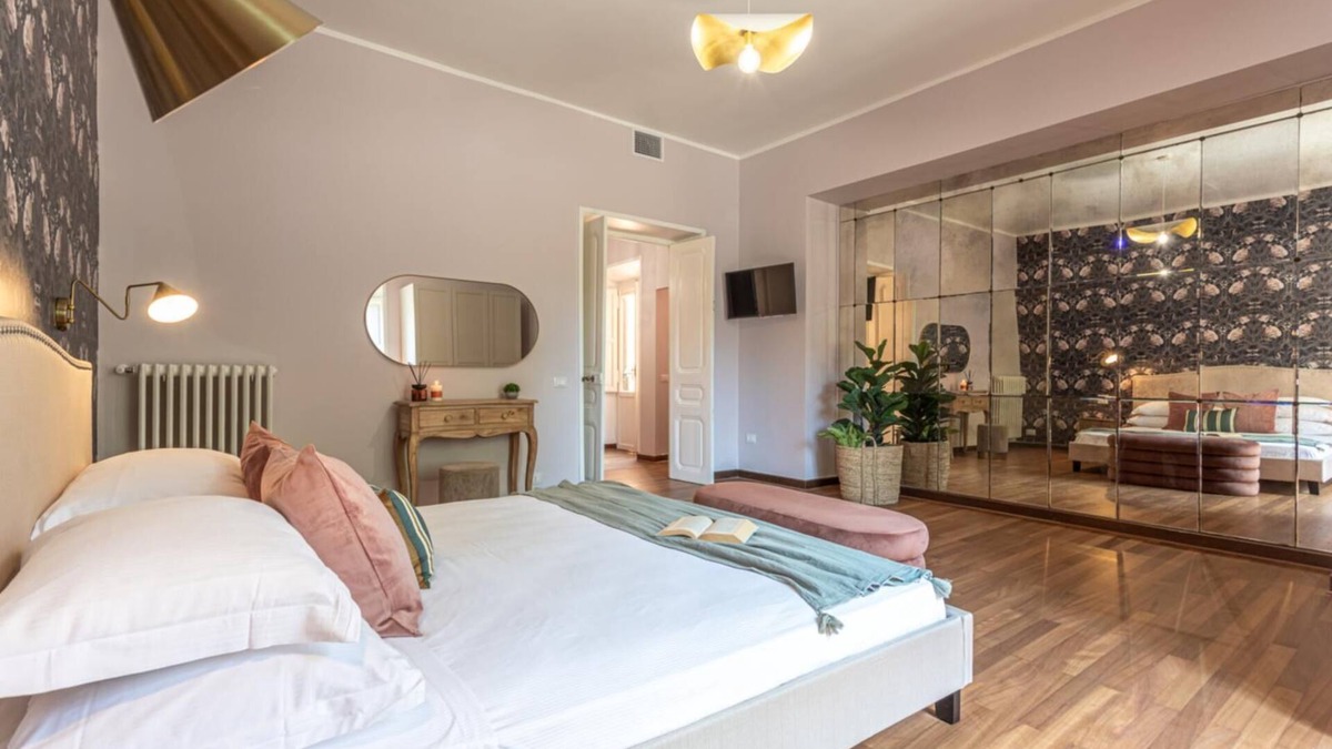 Aurelio Apartment | Gabrielle Charming Apartment in Trastevere