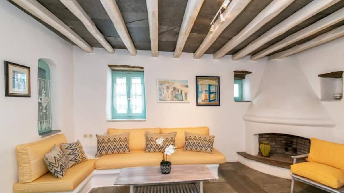 Exomvourgo House | Galatea House Tinos ground floor