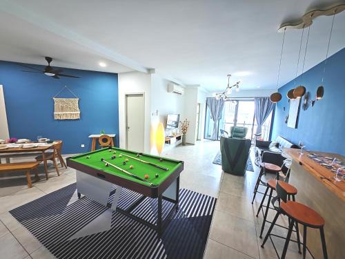 Malacca City Apartment | Galaxy 3BR 12-16pax Sea View I Wifi I 5min to Jonker