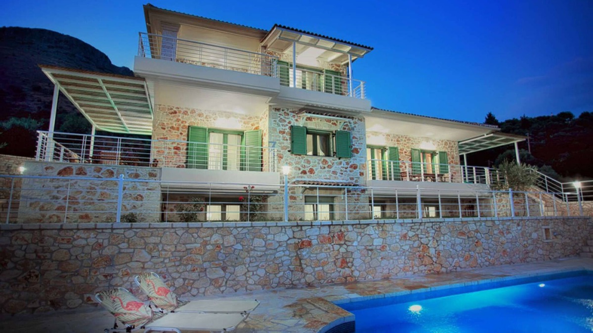 Igoumenitsa House | Galini - Luxury Villa for 8 people with panorama view with pool