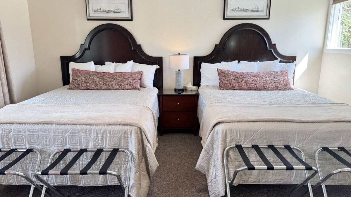Hulls Cove Hotel | Gallagher's Travels Room Fourteen (Double Queen)