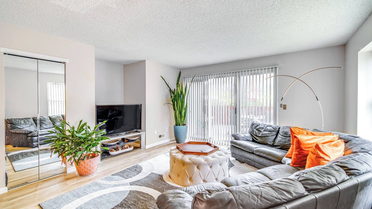 Galloway House | Galloway Townhome w/Private Deck: Near Casinos!