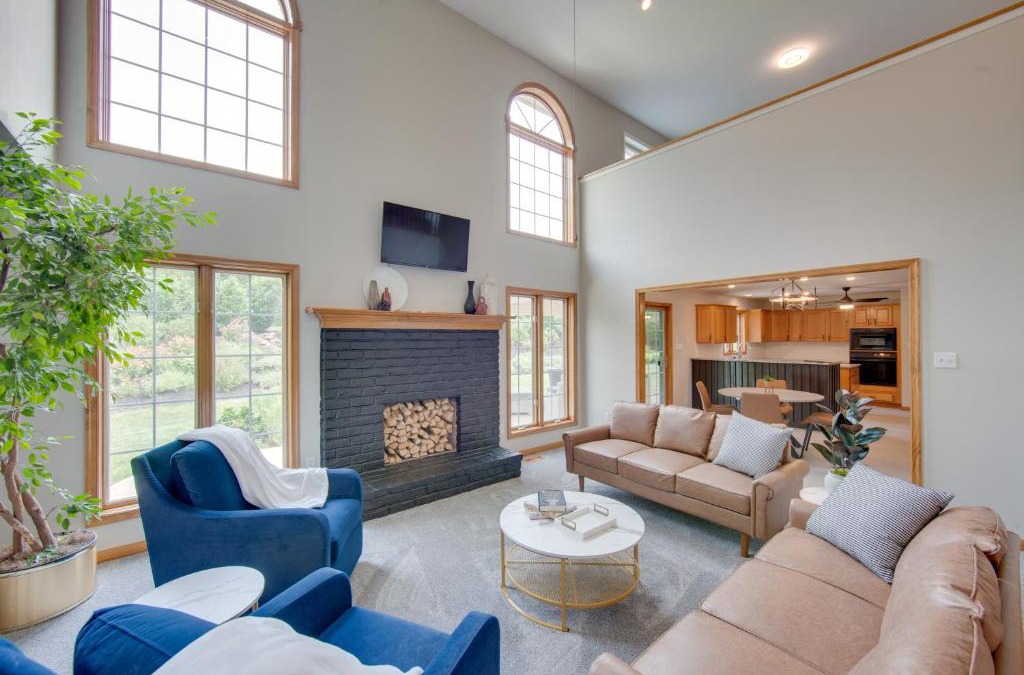 Hummelstown House | Game Room and Covered Patio Hummelstown Hideaway