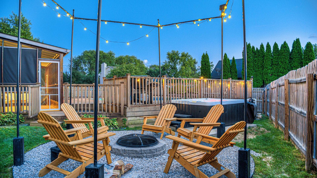 Maxwell House | Game Room, Pool & Hot Tub/Sleeps 14/Pet Friendly