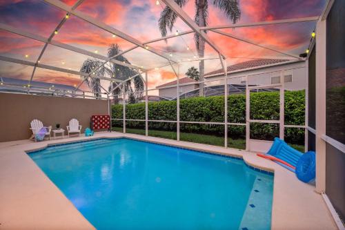 Tuscan Hills House | Game Room + Private Heated Pool + 8 MI to Disney