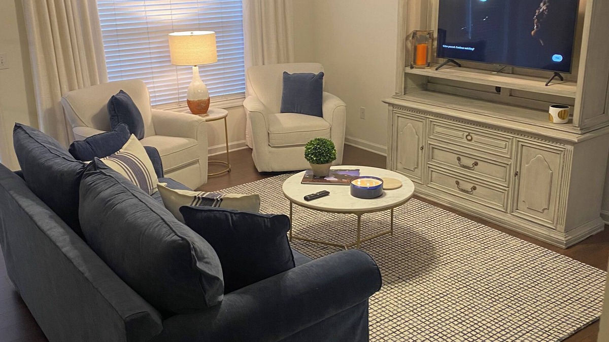 Auburn Condo | Gameday Condo 2 miles from Campus!