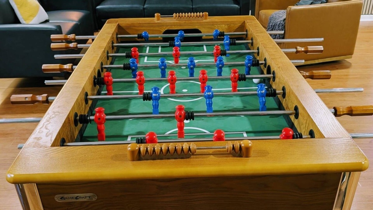 East Cobb House | Games Arcade Shuffleboard Poker Ktchn Near Battery