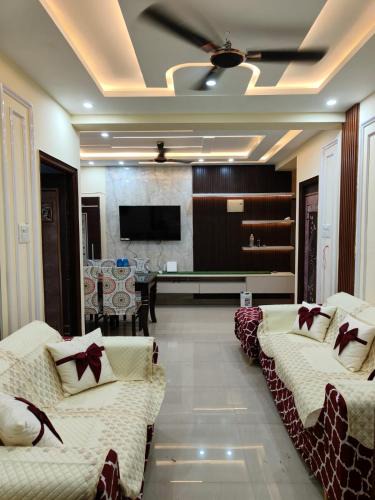 Varanasi Apartment | Ganga Haven Homestay