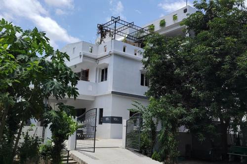 Rajahmundry Apartment | Gangi Kota East Flat
