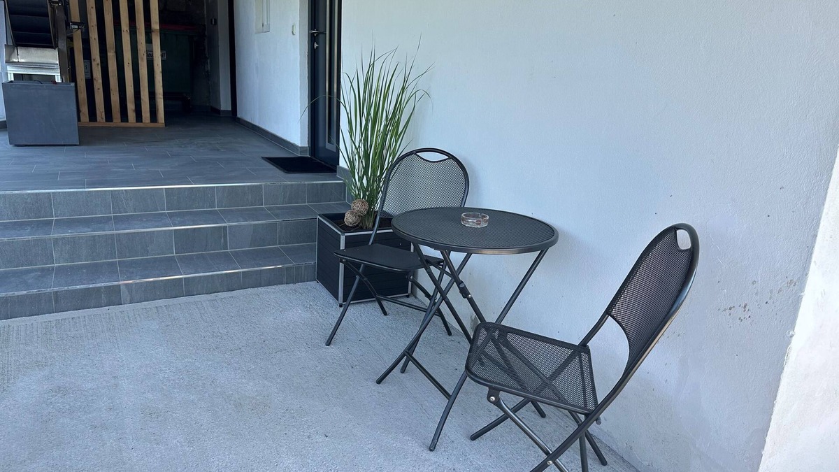 Scheifling Apartment | Ganz Neue Ferienwohnung mit Terrasse im Naturpark Zirbitzkogel-grebenzen