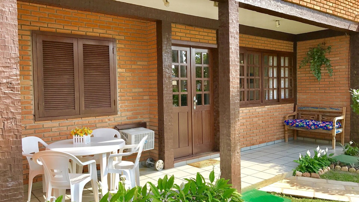 Buzios Apartment | Garden Apartment 40 meters from the sand of Geriba beach!