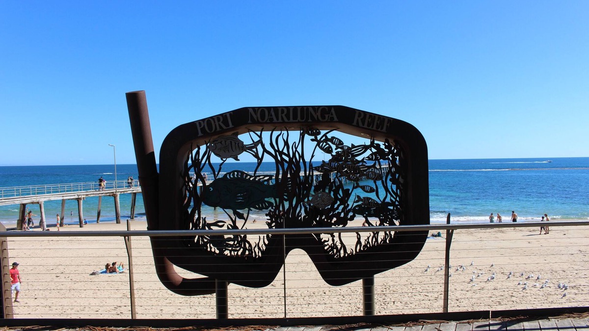 Port Noarlunga Cottage | Garden Cottage: Holidays and relocation unit