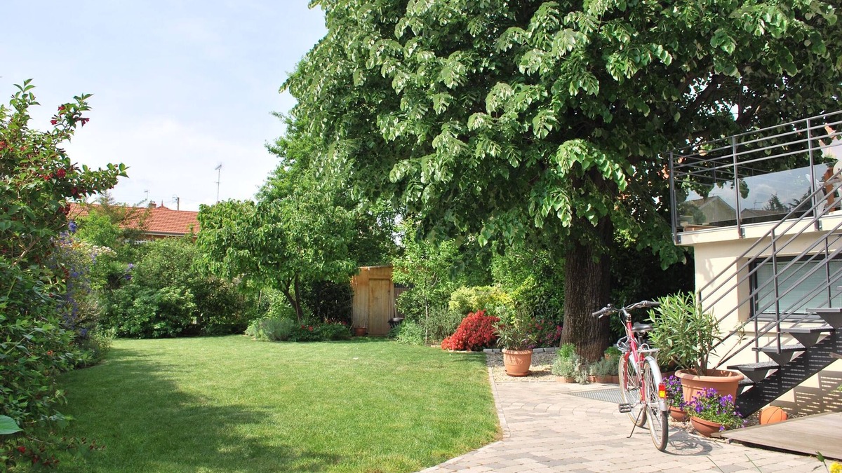 Etat Unis - Le Bocage Apartment | Garden in town