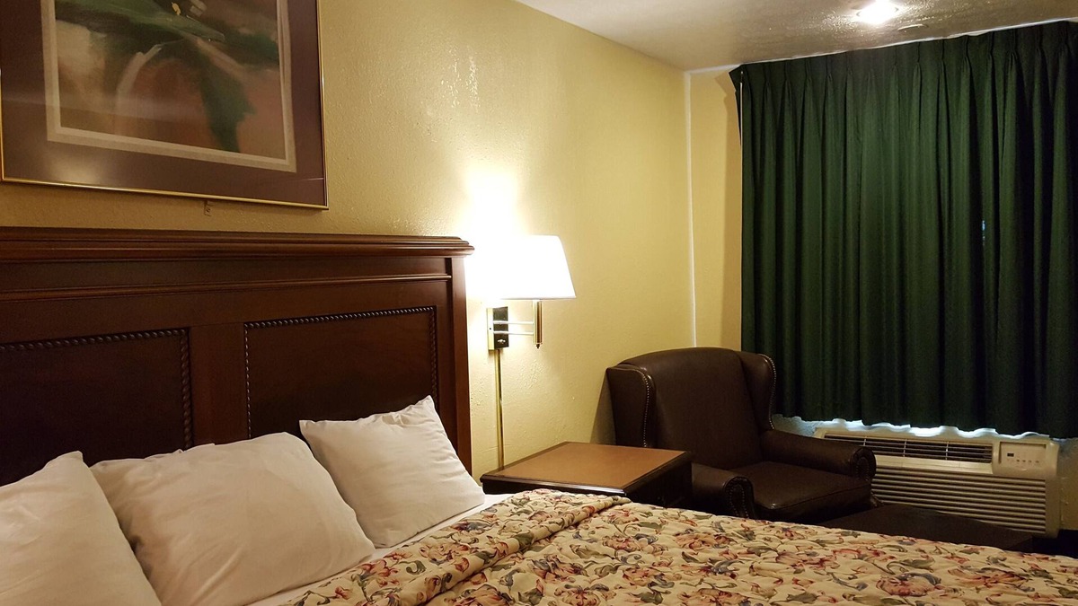 Shepherdsville Hotel | Garden Inn & Extended Stay Shepherdsville/Louisville