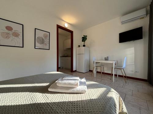 Quingentole Apartment | Garden Residence