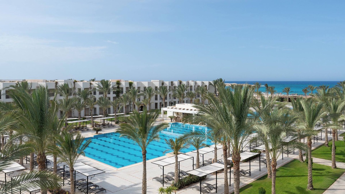 Marsa Matruh Hotel | Garden View Spacious Room for Family Adventures - Near Almaza Bay with Pool