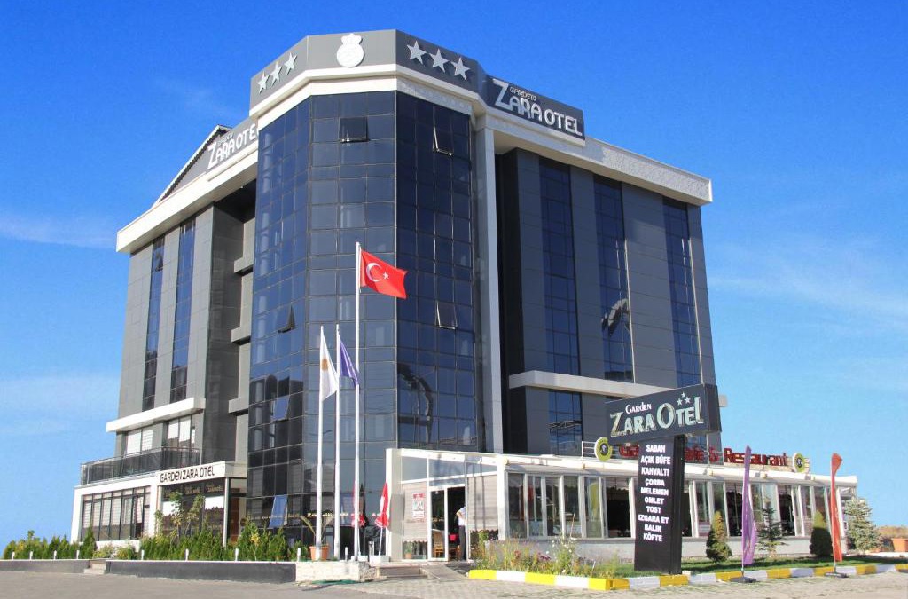 Zara Hotel | Garden Zara Hotel