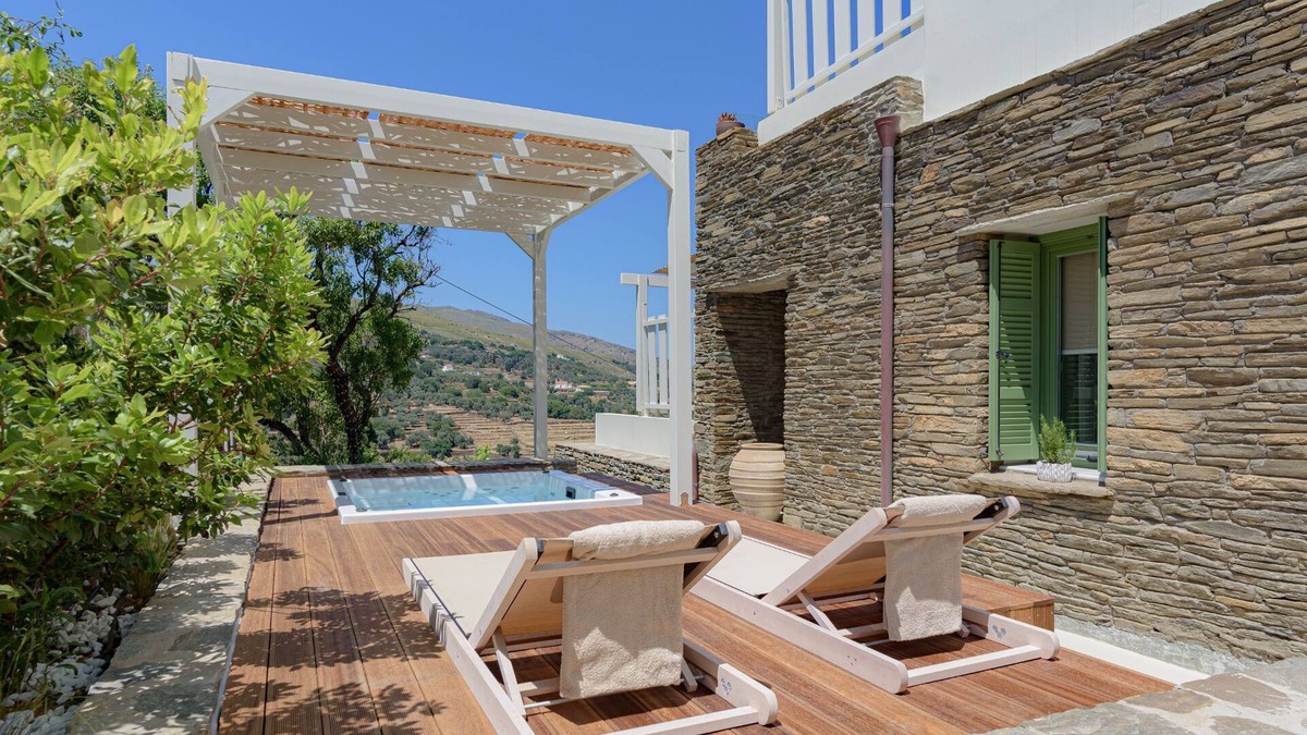 Andros Town House | Gardenia Suite by Casa Di Fiori Andros Suites