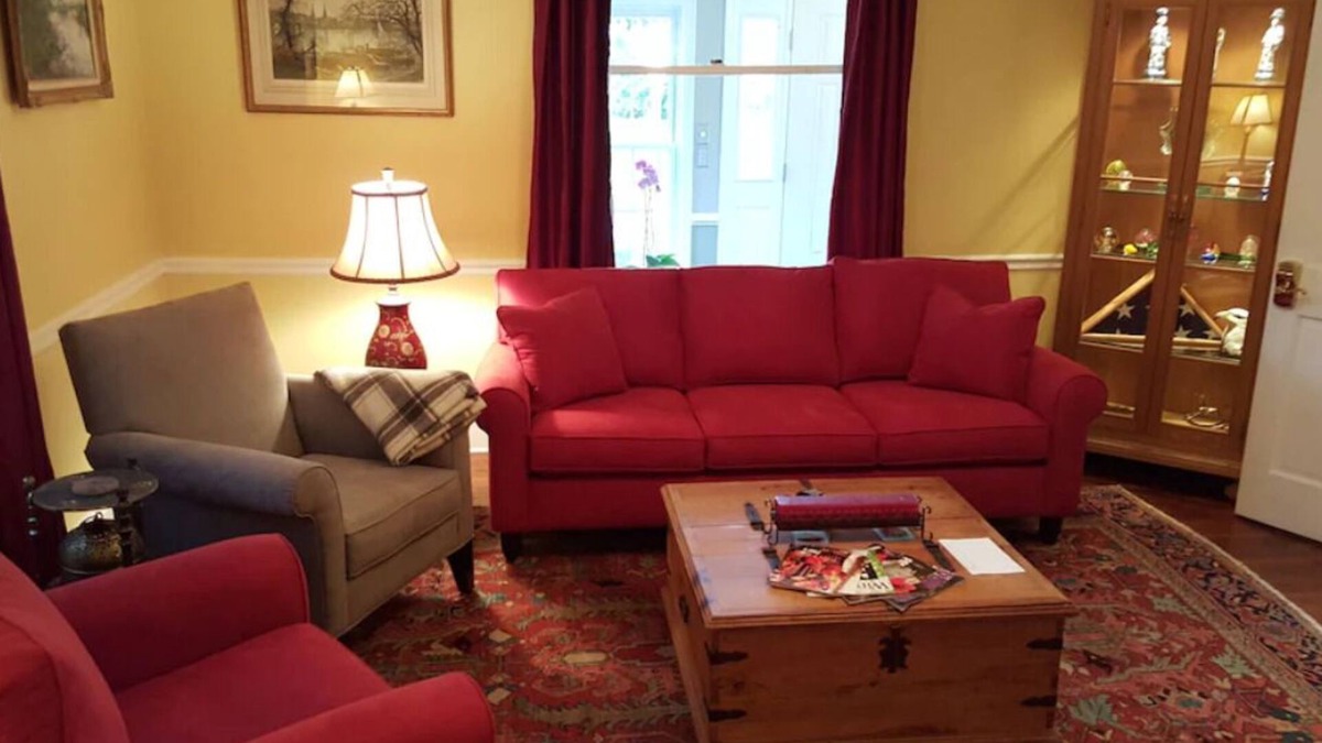 Luray Apartment | Garfield Guest House - Stonyman Suite