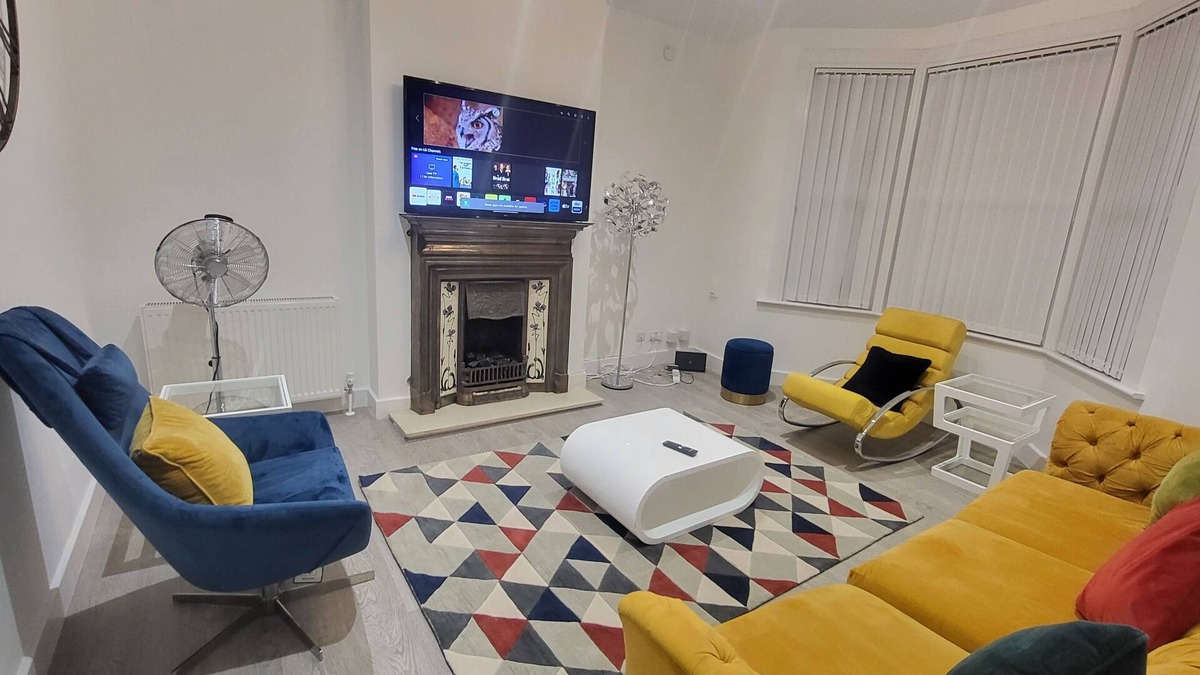 Finchley Apartment | Garland Modern 4 Bedroom Central Apartment London