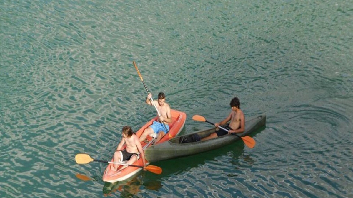 Pujaire House | Garnet 1