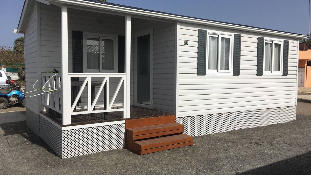 Pujaire House | Garnet 2