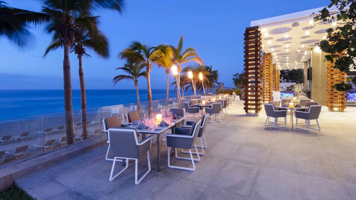 El Tezal Resort | Garza Blanca Luxury Resort & Spa on the Beach Los CabosnJr Suite 50% OFF!