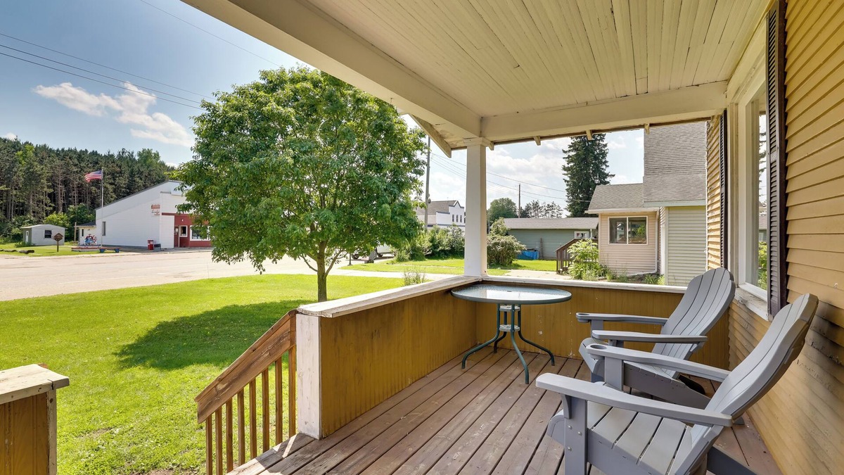 Hixton House | Gas Grill & Porch: Rural Hixton Vacation Home!