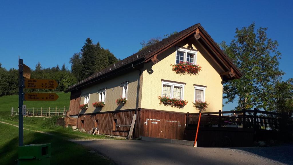 Schwellbrunn Bed & Breakfast | Gasthaus Fuchsacker