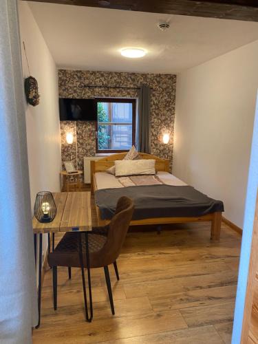 Obernissa House | Gasthaus & Pension "Zur Eintracht"