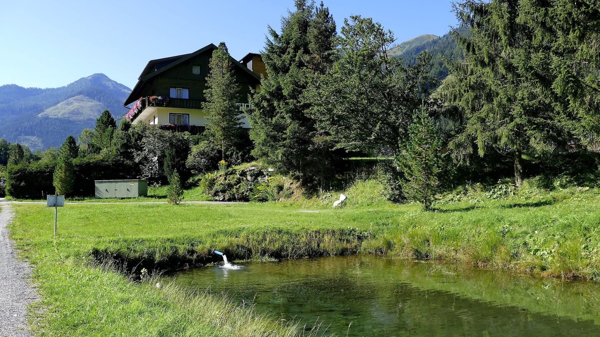 Irdning-Donnersbachtal House | Gasthof Pension Appartements Zur Gams