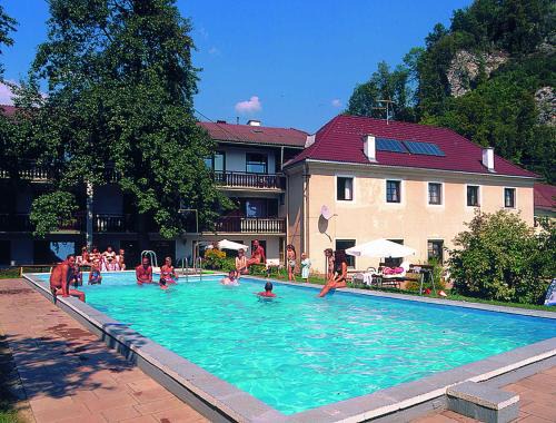 Mittertrixen House | Gasthof Pension Rabl