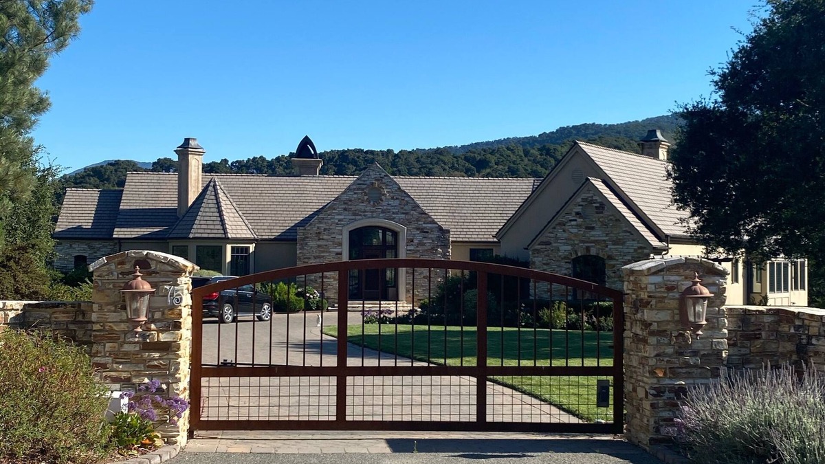 Carmel Valley House | Gated Carmel Valley Estate with Sunshine and Sweeping Valley Views