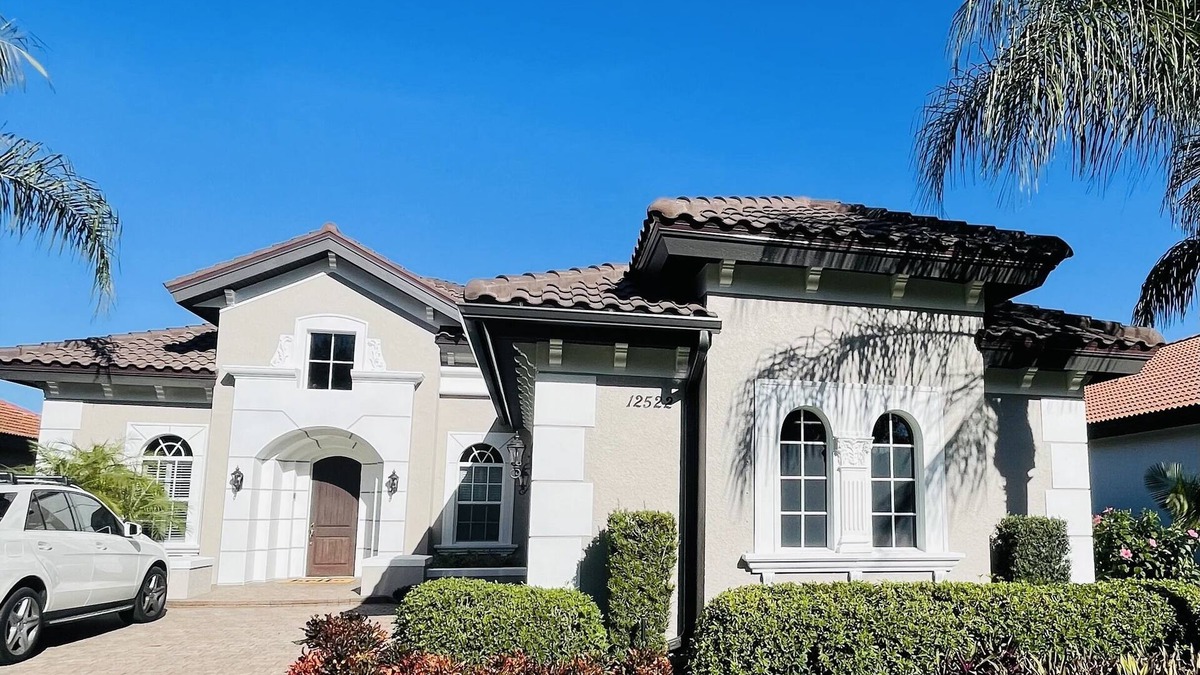 Grandezza House | Gated Community Executive Home with Pool and Hot Tub! Private Golf, Tennis CC