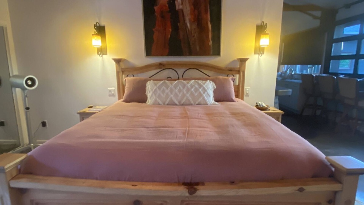 Redwood Valley House | Gated Estate-Barrel Room with Lake, Spa, Pool, Fire Pit, Vineyards & Barn
