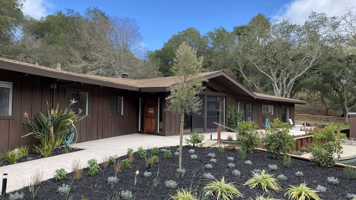 Central Portola Valley House | Gated Portola Valley Estate Near Stanford University