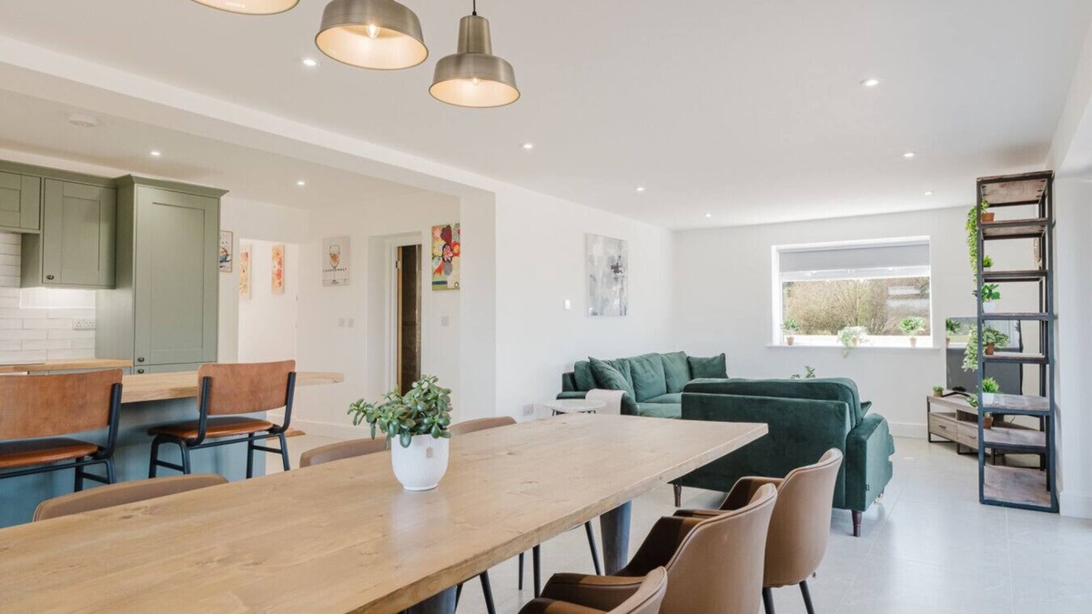 Cropthorne Cottage | Gatekeepers Cottage - Idyllic 4 Bed Rural Escape