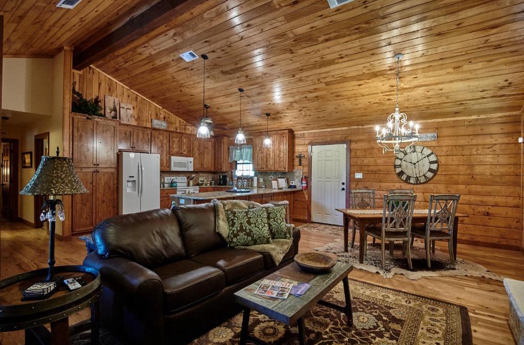 Fredericksburg House | Gateway Gathering - Cabin