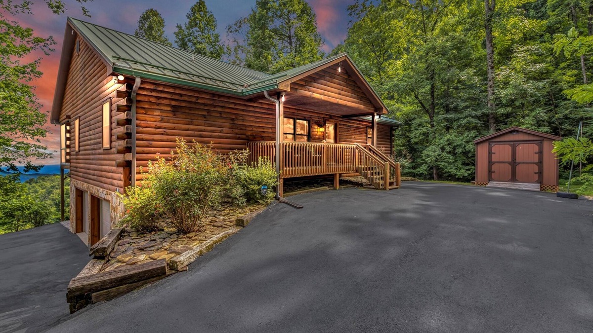 Old Fort Cabin | Gateway Getaway with Mountain Views and Fireplace