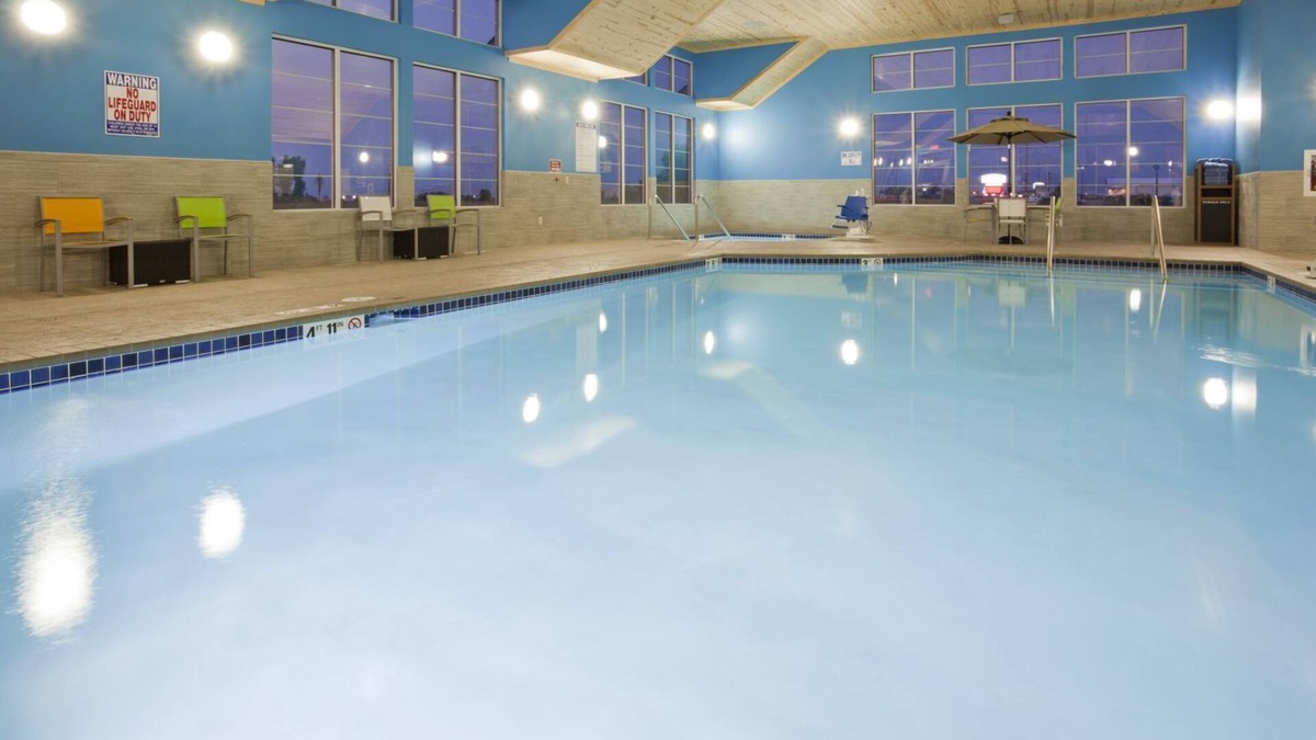Tea Hotel | Gateway Park Hotel and Suites