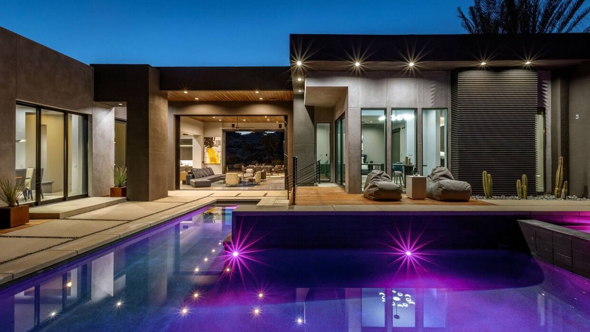 Yucca Valley House | Gatsby by Fieldtrip | 5 Bd Modern Luxury with Infinity Pool & Game Room