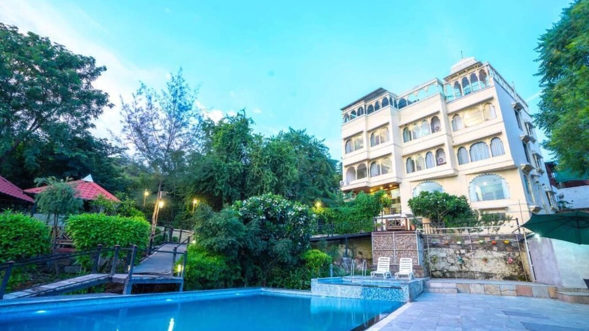 Lake Pichola Hotel | Gazebo by Vedic Vista